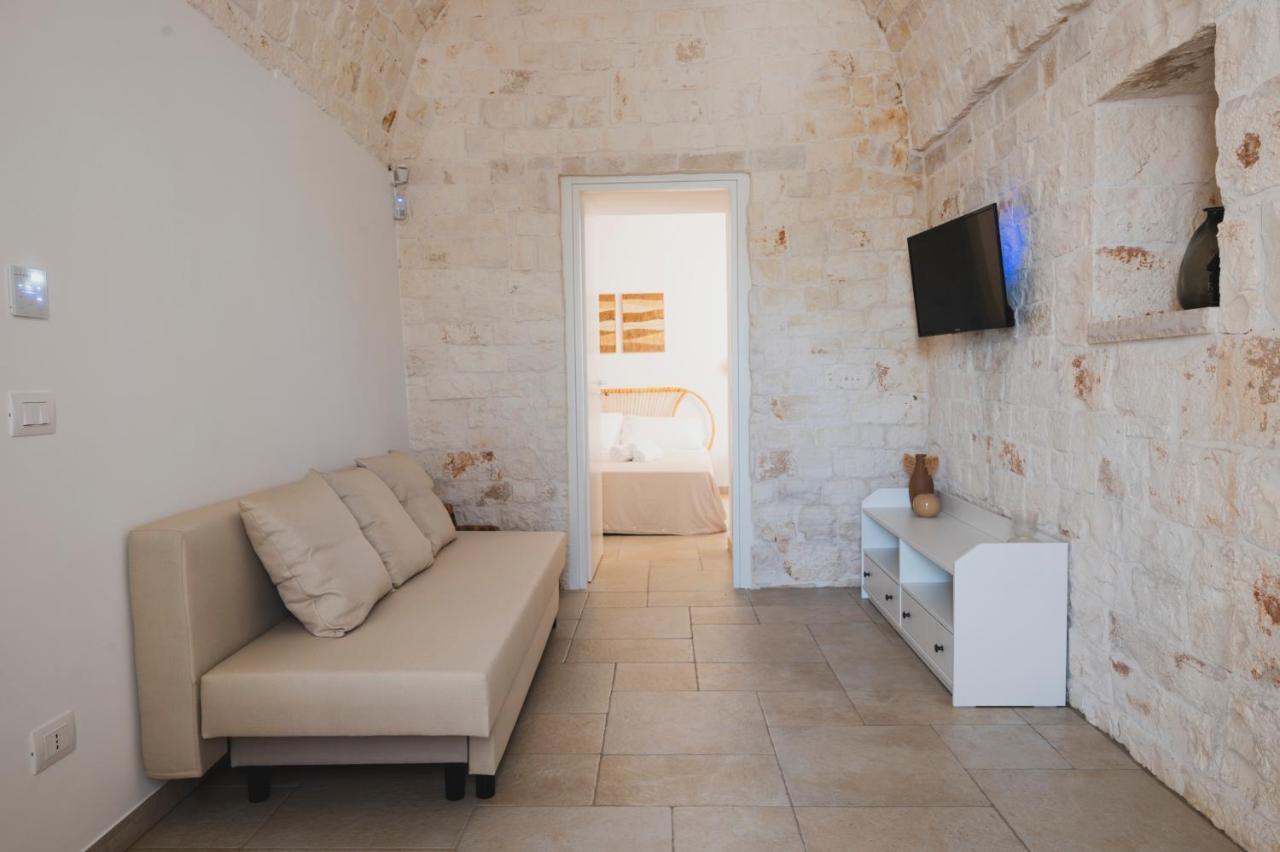 Hostal Dimorae Cama Cisternino Exterior foto